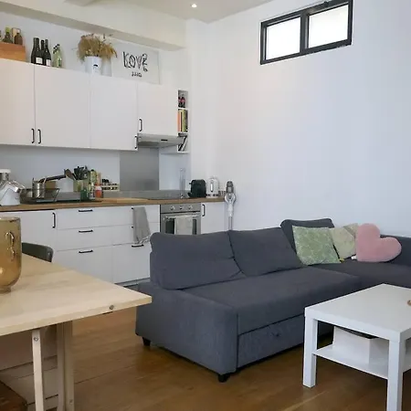 Petit Vinaigriers République Citycosy Parigi